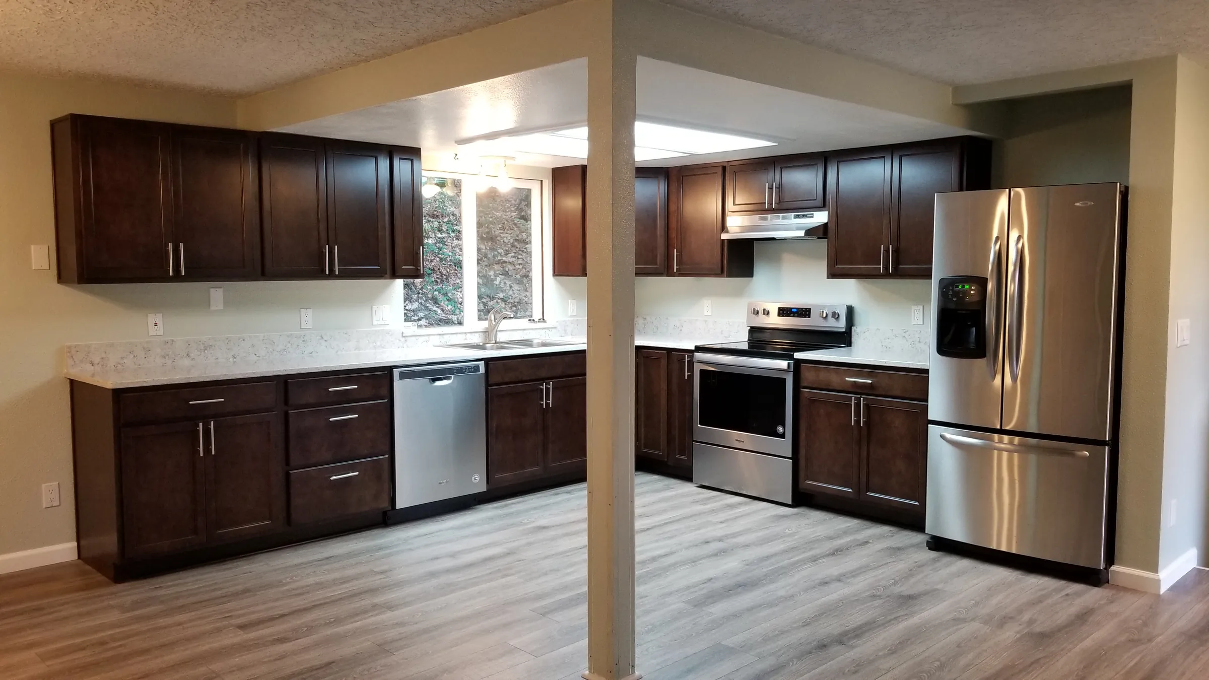 Done: Finished kitchen from the before angle.